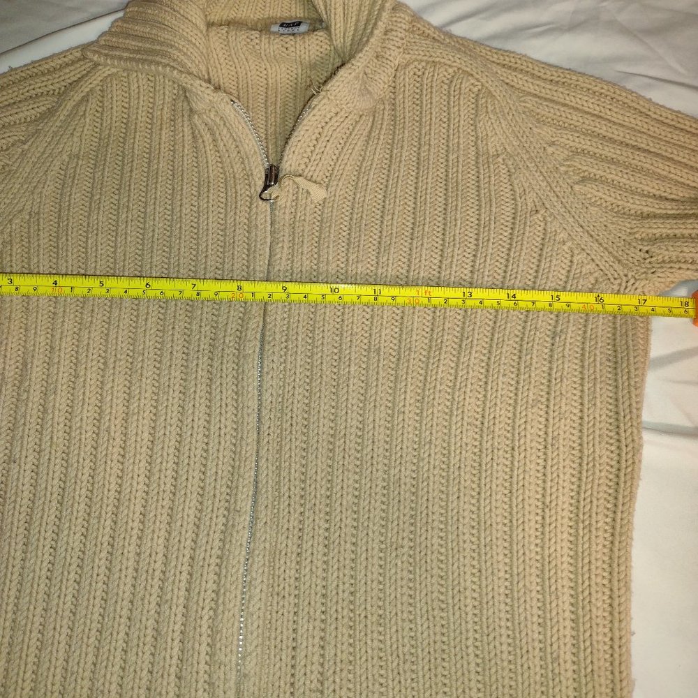 Gap sweater - Picture 4 of 7
